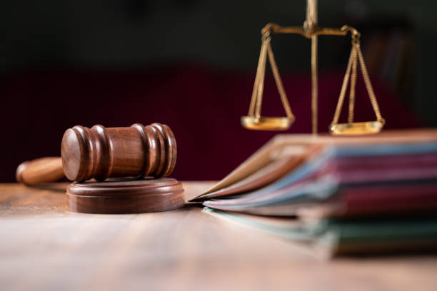 istockphoto 1330033671 612x612 1 «Вице-премьермен байланыстар» туралы іс: Астанада алаяқтық ісі бойынша үкім шығарылды